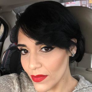 Meet your Posher, Lily